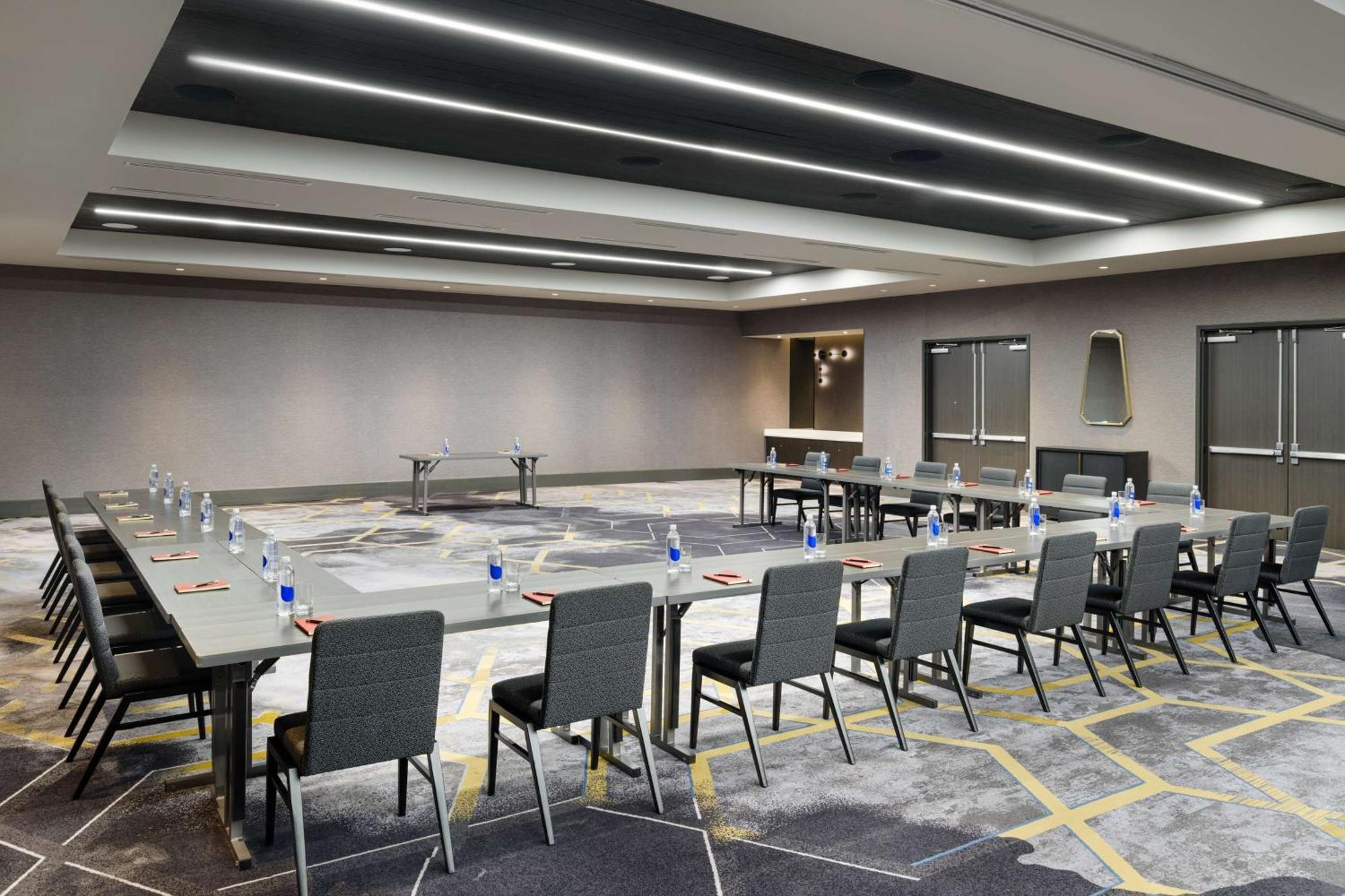 Homewood Suites By Hilton Raleigh Downtown Ngoại thất bức ảnh